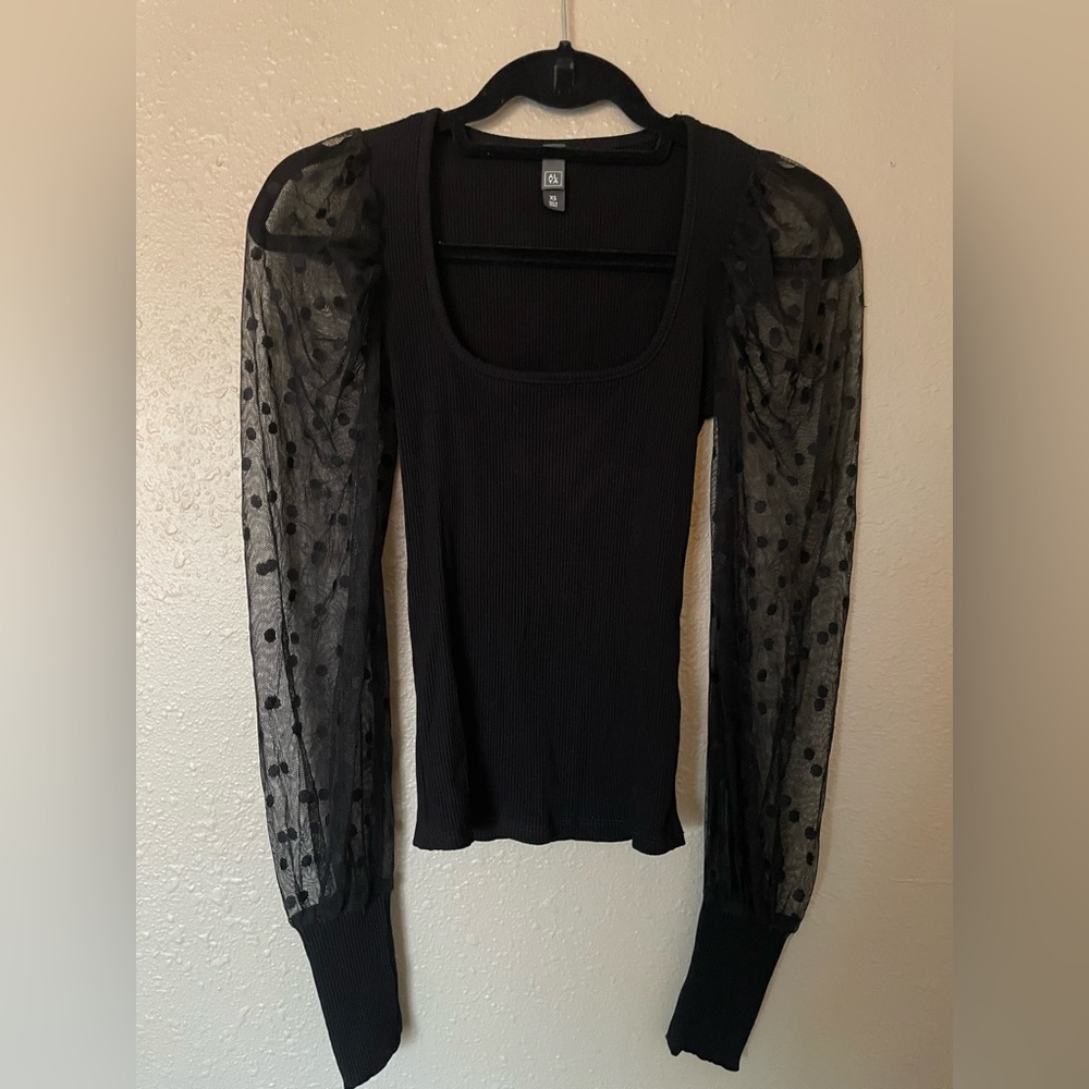 NWOT XS Alya black sheer long sleeve top